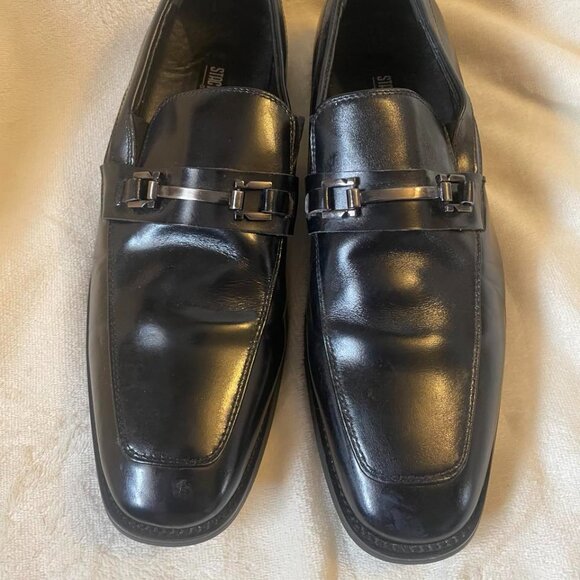 EUC Stacy Adams Men\'s Black Leather Loafer with Metal Bit size 10.5